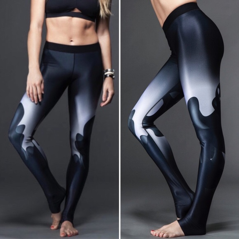 Ultracor Lux Ink Leggings Size 4